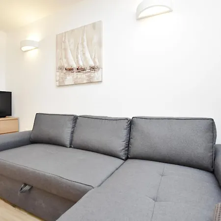 Palcic Apartment